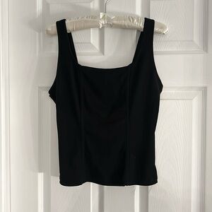 🖤basic and essential Black stretch top